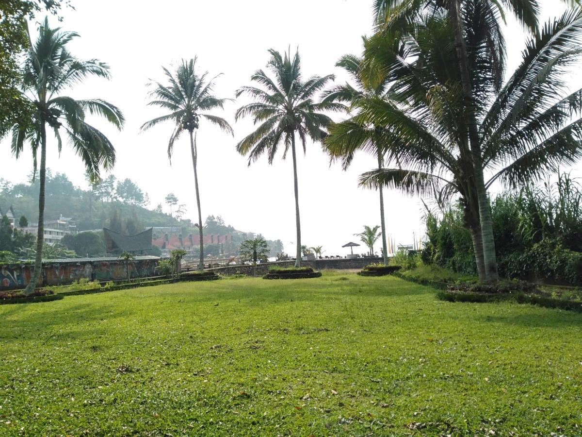 Bagus Bay Homestay Тук-Тук Экстерьер фото