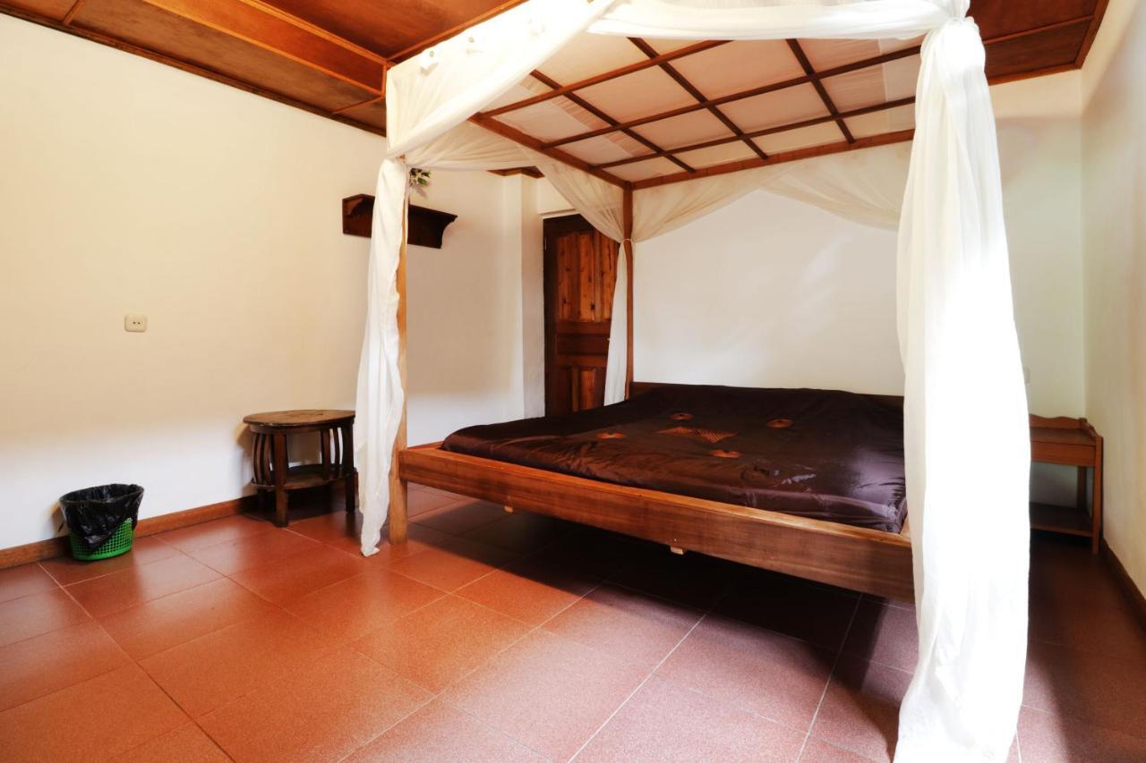 Bagus Bay Homestay Тук-Тук Экстерьер фото