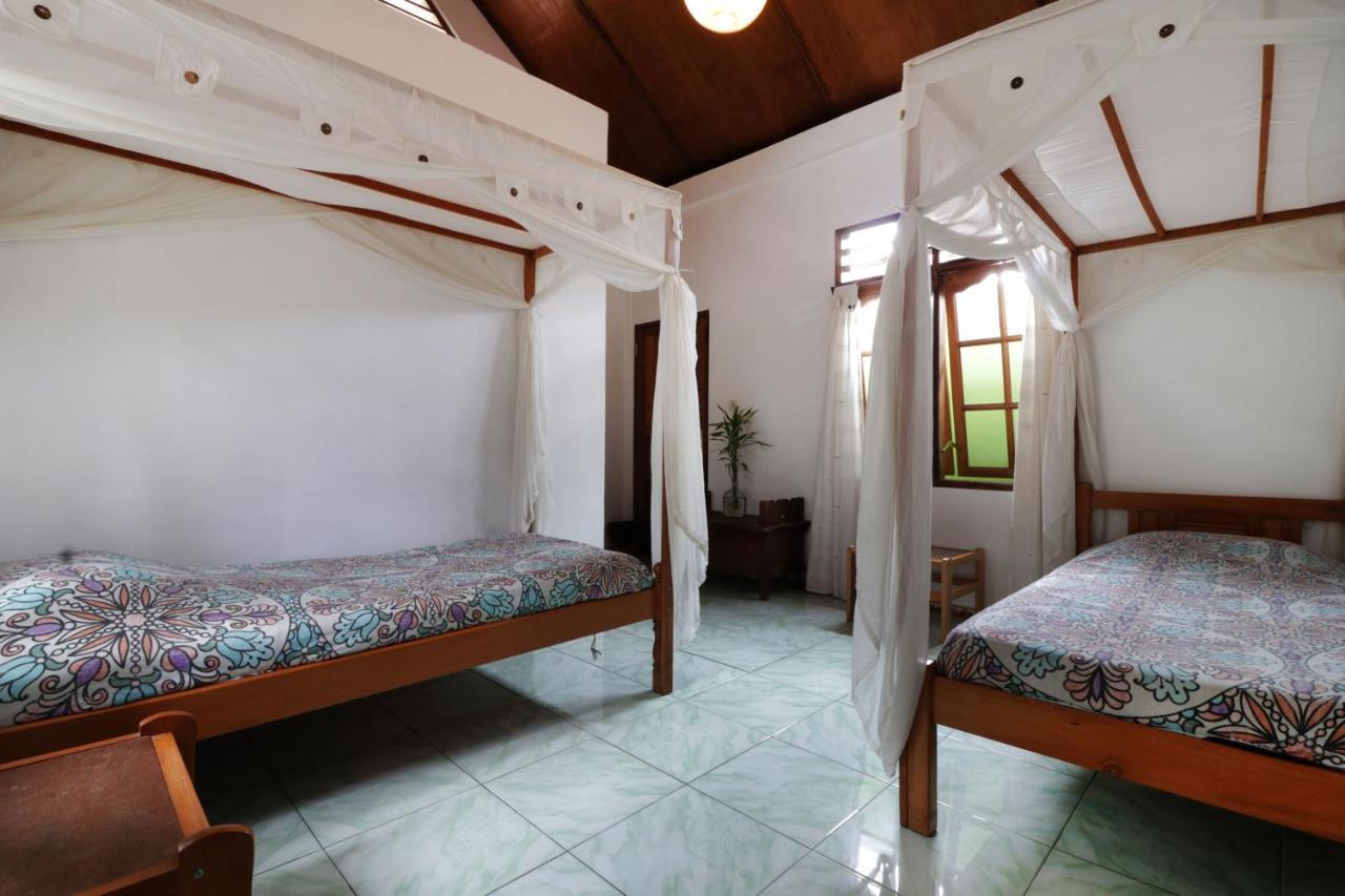 Bagus Bay Homestay Тук-Тук Экстерьер фото
